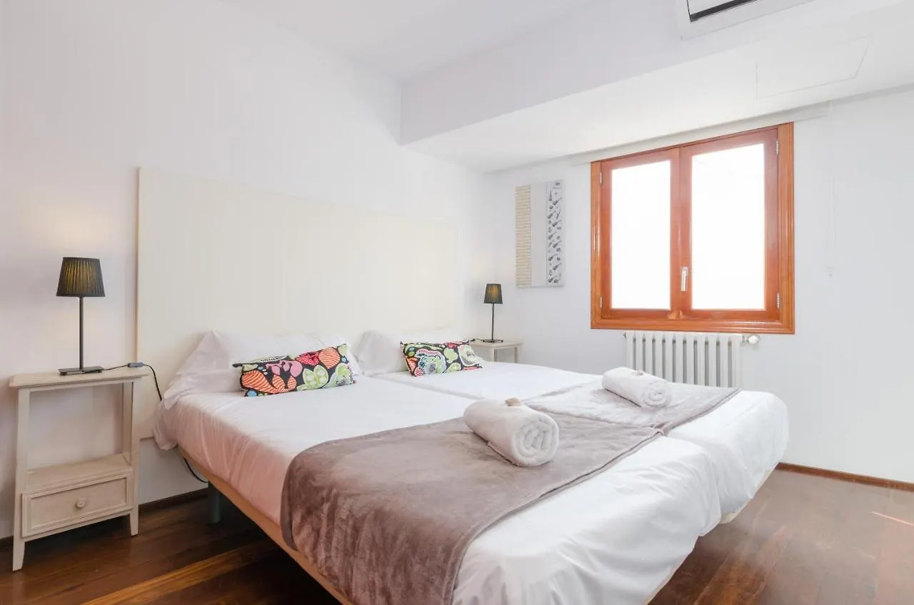 Yourhouse Blau Blue Sea View Apartment 1 2 Can Picafort  Spagna